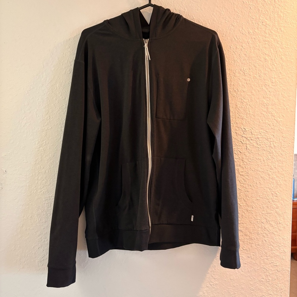 Vuori Men's Black Zip-Up Hoodie Sweater